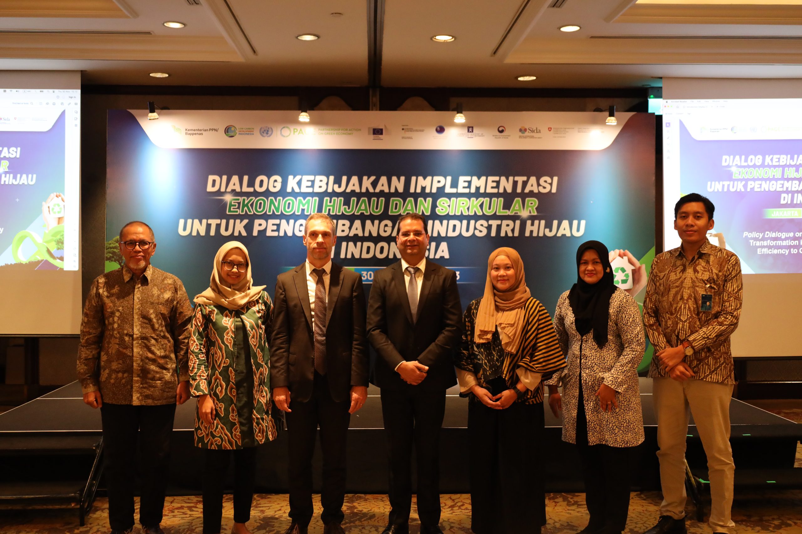 Seminar Dan Dialog Industri Hijau: Kebijakan Implementasi Ekonomi Hijau ...